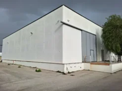 #2638611 Capannone industriale/commerciale fronte strada – altissima visibilità