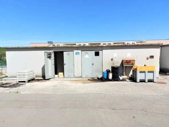 #14738 Capannone industriale con area di pertinenza