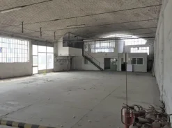 #2526 Capannone industriale con corte