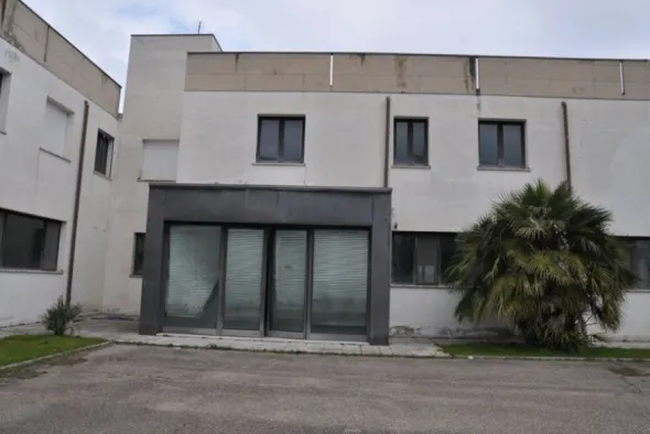 #14957 Capannone industriale con uffici e alloggio custode
