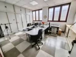 #24995 Capannone industriale con uffici, frazionabile - Ottima opportunità di investimento