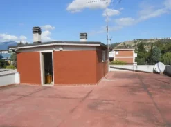 #15141 Capannone industriale con uffici e appartamenti