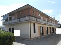 #15141 Capannone industriale con uffici e appartamenti