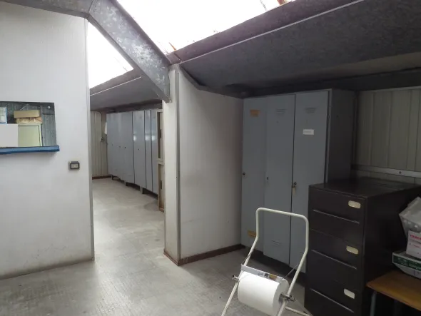 Capannone industriale 2.000 m2