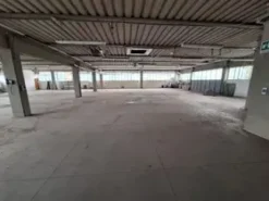 Capannone 750mq + Soppalco 150 mq + Piazzale 600mq