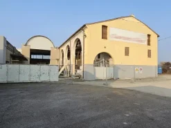 #23387 Capannone produttivo in zona commerciale/produttiva
