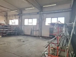 #2639752 Capannoni con uffici, piazzali e terreno pertinenziale