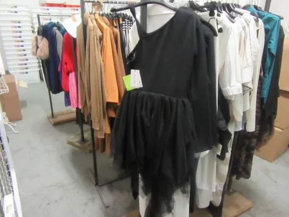 10#5286 Capi di abbigliamento