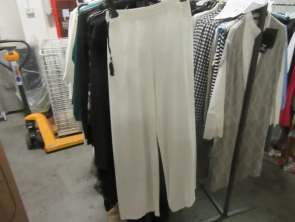 10#5286 Capi di abbigliamento