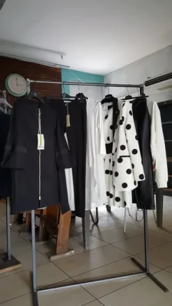 10#5286 Capi di abbigliamento