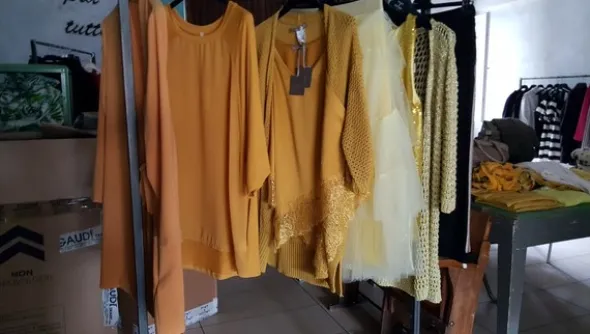 4#5286 Capi di abbigliamento