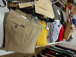 1#8071 Capi di abbigliamento e calzature