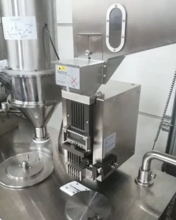 Capsulatrice semi-automatica