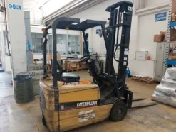 7#7923 Carrelli elevatori e lavapavimenti