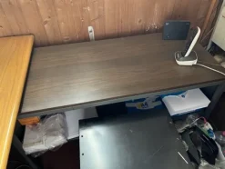 1#7932 Carrelli elevatori e pellami finiti