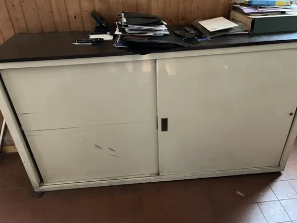 1#7932 Carrelli elevatori e pellami finiti