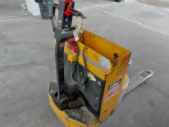 4#7822 Carrelli elevatori e transpallet