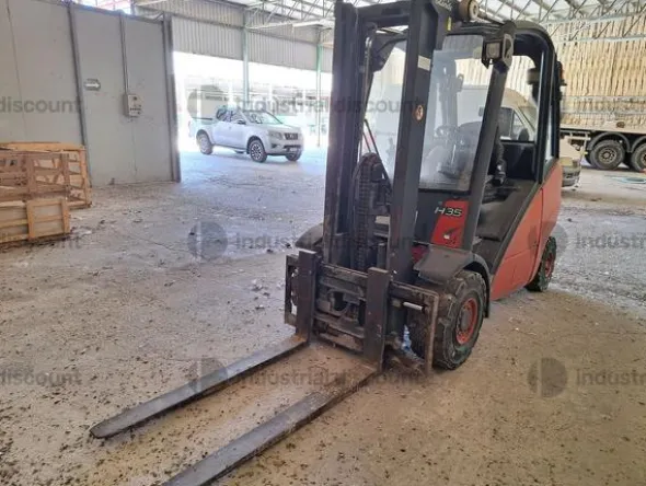 18#10158 Carrelli elevatori Linde H35D