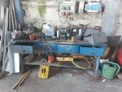 29#7675 Carrelli elevatori OM e attrezzatura
