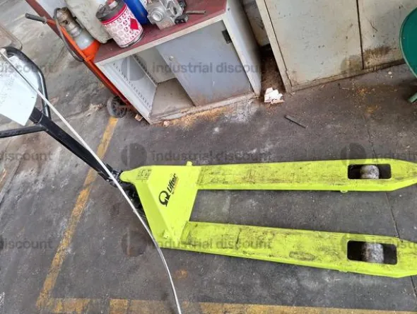 10#9286 Carrelli elevatori Rainero RH53 e RH45