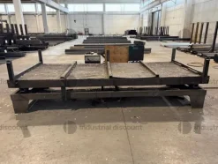 5#9706 Carrelli elevatori, segatrice a nastro e isola di pesatura