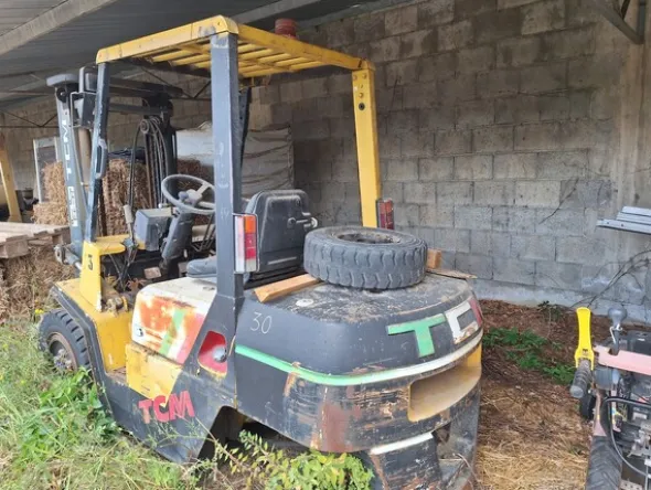 30#8350 CARRELLI ELEVATORI TCM - NISSAN