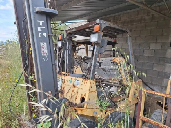 30#8350 CARRELLI ELEVATORI TCM - NISSAN