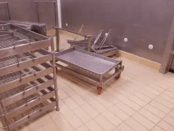 20#4631 Carrelli porta salumi