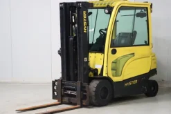 CARRELLO ELEVATORE