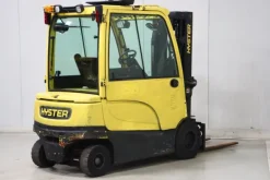 CARRELLO ELEVATORE