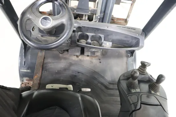 CARRELLO ELEVATORE
