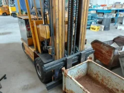 3#7899 Carrello elevatore Cesab ECOH17