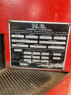 Carrello elevatore elettrico BT 2000SE13 - 20 Q.li