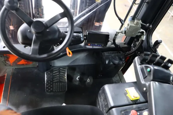 CARRELLO ELEVATORE ELETTRICO