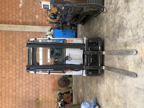 Carrello elevatore elettrico STILL usato