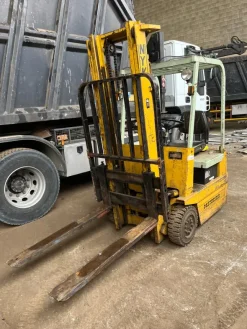 Carrello elevatore frontale marca Nichiyu - portata 10q
