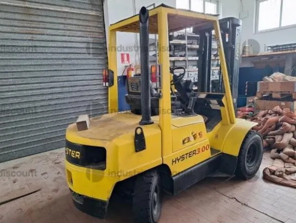 4#8903 Carrello elevatore Hyster