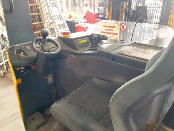 carrello elevatore Jungheinrich usato