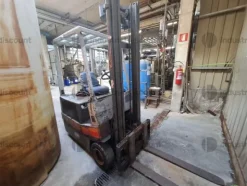 3#9641 Carrello elevatore OM