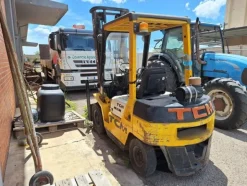 16#8350 CARRELLO ELEVATORE TCM FD 25
