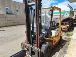 17#8350 CARRELLO ELEVATORE TCM FD 25