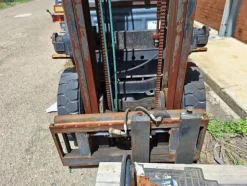 17#8350 CARRELLO ELEVATORE TCM FD 25