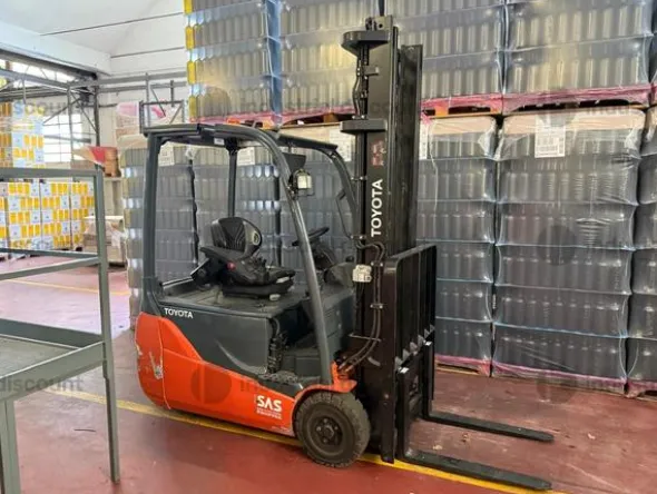 4#9548 Carrello elevatore Toyota