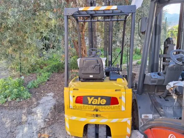 2#8805 Carrello elevatore Yale ERP16AFT