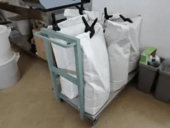 Carrello porta farina