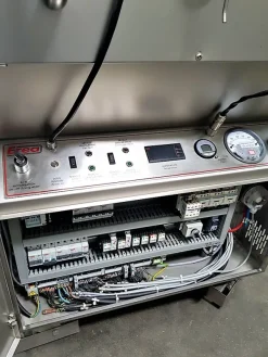 CARRELLO PORTA FLACONI REFRIGERATO - EREA MOD. CHA.M