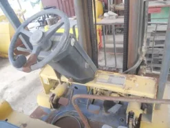 4#5469 Carrello sollevatore Caterpillar