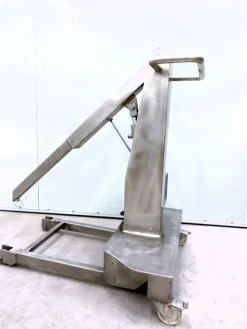 CARRELLO SOLLEVATORE IDRAULICO (COD. MF-PK-CARR-26)