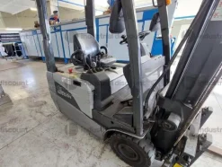 21#9875 Carrello sollevatore Nissan
