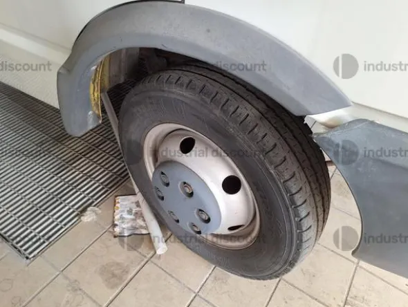 2#9294 Carroattrezzi Iveco Daily